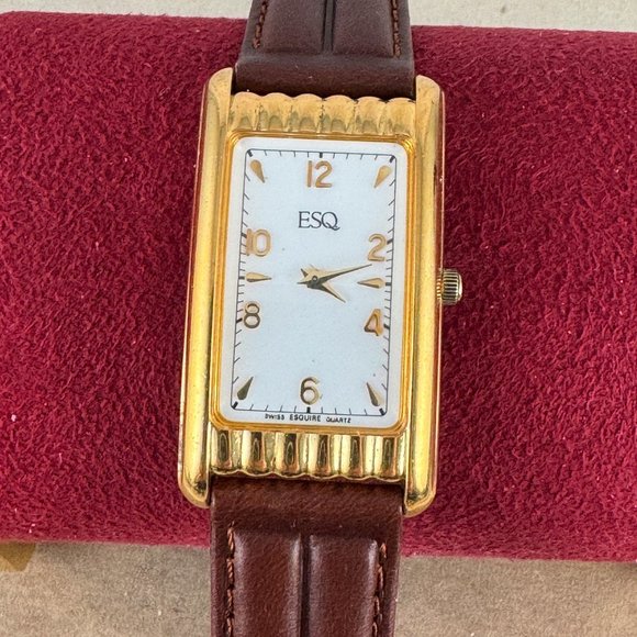 Vintage Movado Esquire Sculptured Tank with Curvature Case White Enamel Dial - Picture 2 of 12